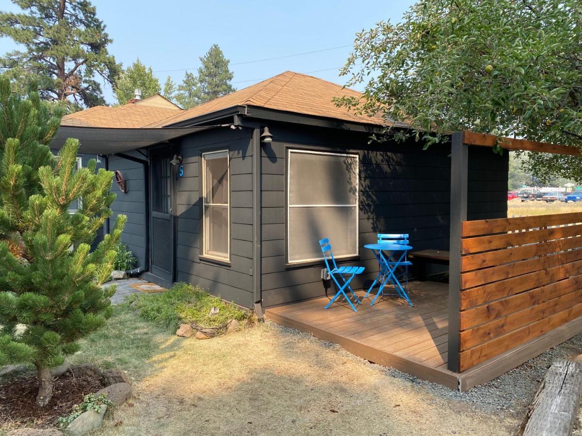 Left Coast Lodge - Pet Friendly Sisters Kültér fotó